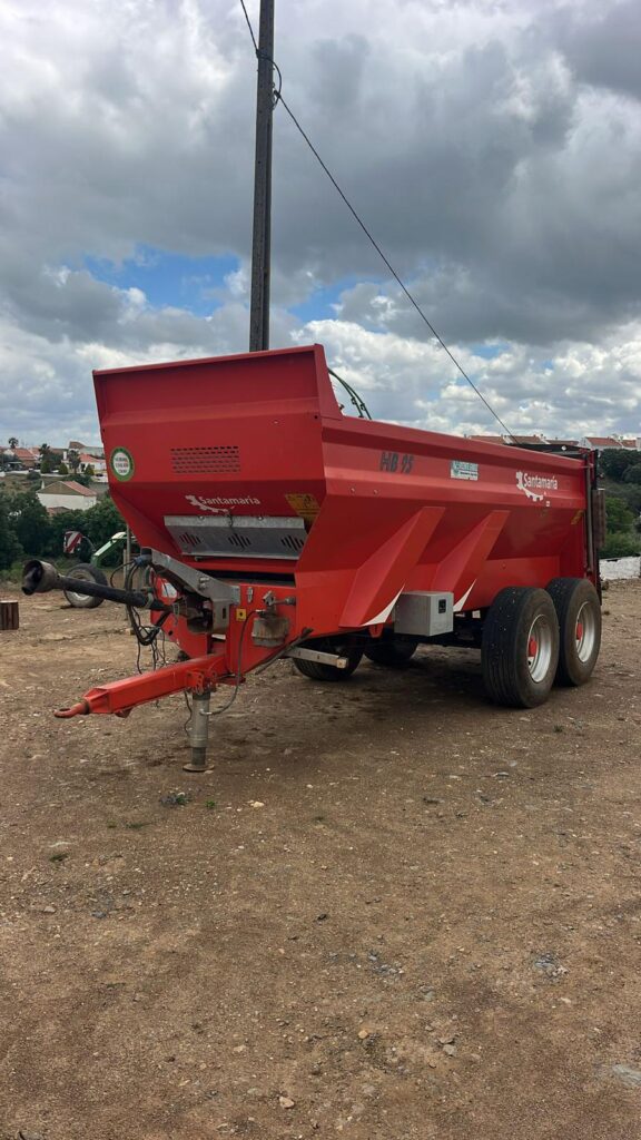 Espalhador de Estrume Santamaria 15 ton