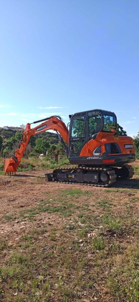Midi escavadora 6 ton Marca Doosan
