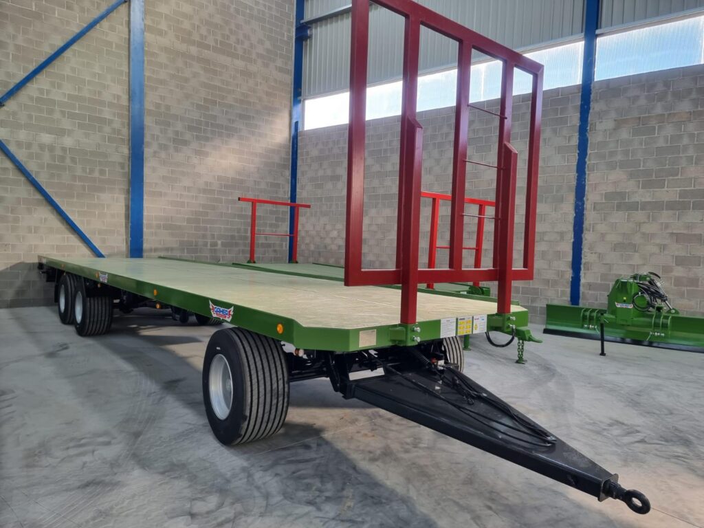 Reboque plataforma de 3 eixos tipo galera Gaher Metalic 105m