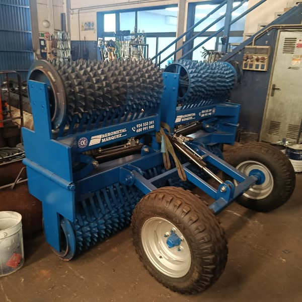 Agrometálicas Márquez RDH 450/4500 Rolo Rebocado